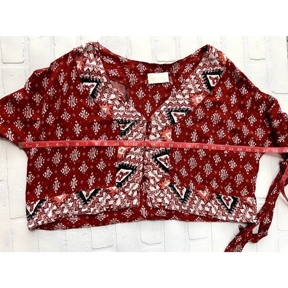 Storia Tribal Pattern Oversized Loose Fit Crop Style Top Tie Sleeves- sz s/m - Picture 4 of 5